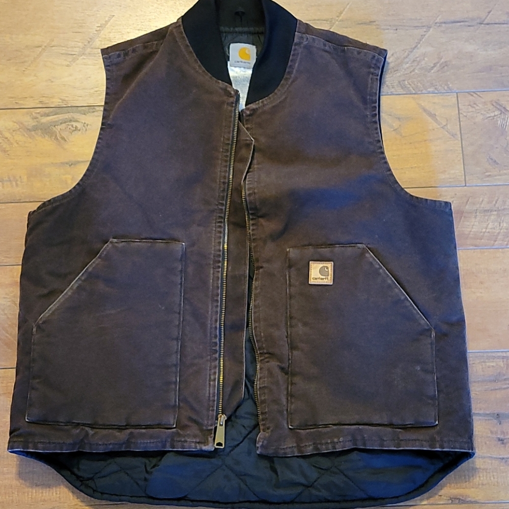 Men's sz large Carhartt quilted vest brown
